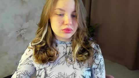 Tessa online show from January 2026 05:33:02 AM