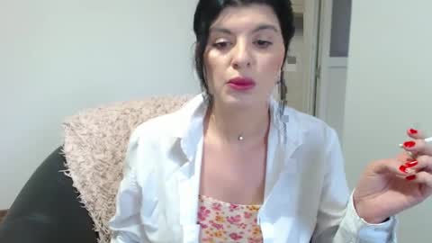Snapshot of tessnaughty chatting on December 2024 08:49:01 AM naughty tess online show from December 2024 08:49:01 AM