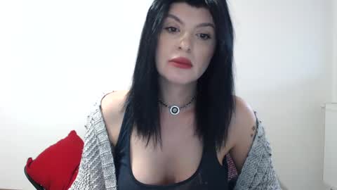 Snapshot of tessnaughty chatting on February 2025 08:00:02 AM naughty tess online show from February 2025 08:00:02 AM