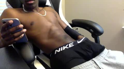 Snapshot of tevvdaren chatting on October 2025 01:04:02 PM tevvdaren online show from October 2025 01:04:02 PM