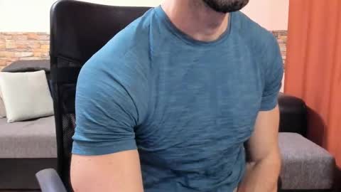 TexasHUNK online show from November 2025 08:24:01 AM