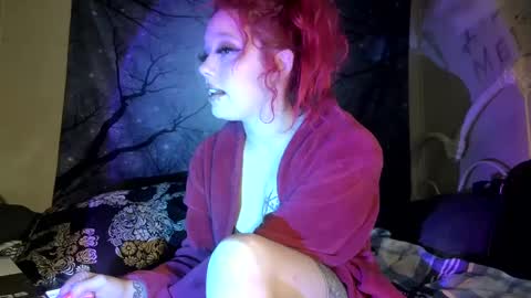 Snapshot of texaspregogrllll chatting on February 2025 03:35:01 PM TEXASGIRLLLL online show from February 2025 03:35:01 PM