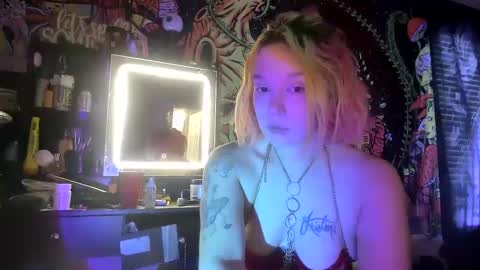 Snapshot of texaspregogrllll chatting on September 2025 03:45:02 PM TEXASGIRLLLL online show from September 2025 03:45:02 PM