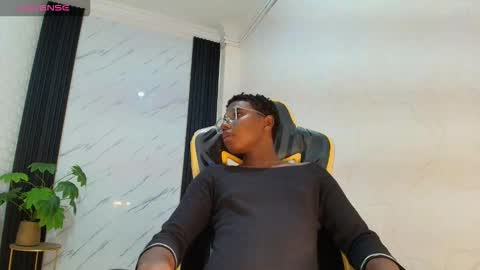 teylor_lovee online show from February 2026 09:32:02 PM