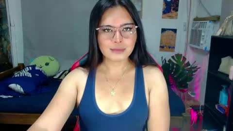 Snapshot of tgirlselena chatting on May 2026 01:38:02 PM tgirlselena online show from May 2026 01:38:02 PM
