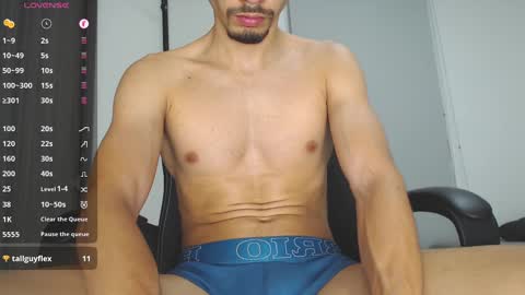 Snapshot of th_russ chatting on January 2025 01:41:01 AM INSTAGRAM Th1rss online show from January 2025 01:41:01 AM