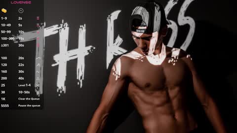 Snapshot of th_russ chatting on January 2025 03:10:01 PM INSTAGRAM Th1rss online show from January 2025 03:10:01 PM