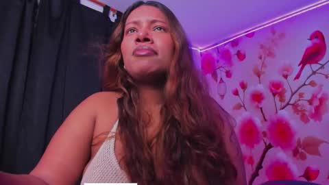 Snapshot of thais_waldrof chatting on October 2025 03:04:01 AM Andreina online show from October 2025 03:04:01 AM