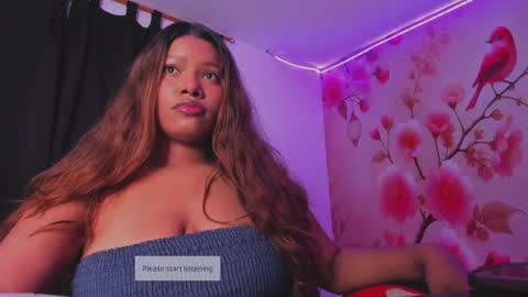 Snapshot of thais_waldrof chatting on December 2025 03:34:01 AM Andreina online show from December 2025 03:34:01 AM