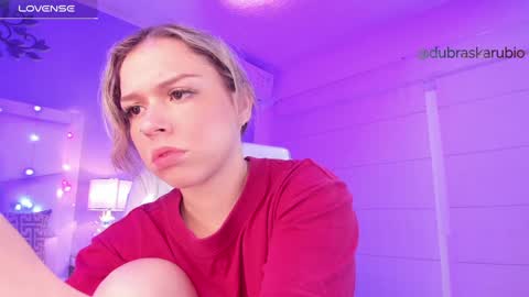 Snapshot of thalia21_ chatting on December 2024 05:12:01 AM Thalia21 online show from December 2024 05:12:01 AM
