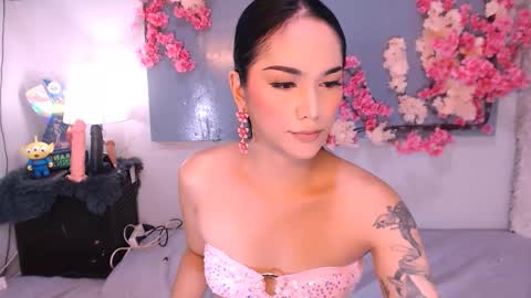 Thalia online show from October 2025 03:05:02 AM