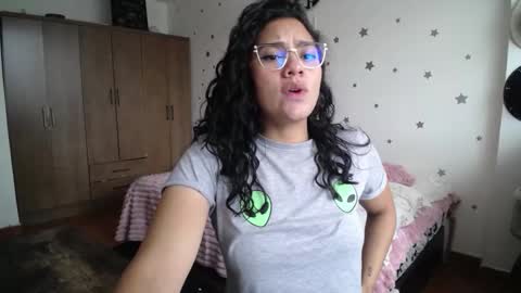    online show from November 2025 06:19:01 PM