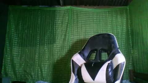 Snapshot of thalie_mae chatting on January 2026 02:44:02 PM Mae online show from January 2026 02:44:02 PM