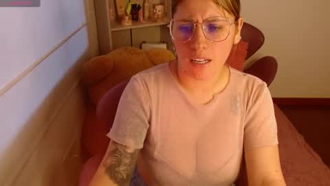   online show from January 2025 10:11:02 PM