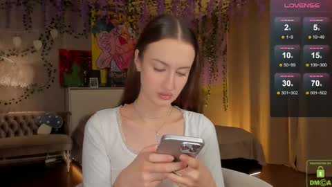 Your Eva online show from November 2025 06:24:02 AM