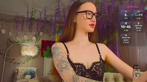 Snapshot of that_eva chatting on May 2026 07:05:02 AM Your Eva online show from May 2026 07:05:02 AM