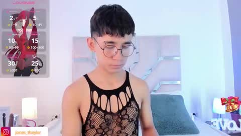 Thayler  online show from January 2026 11:23:02 AM