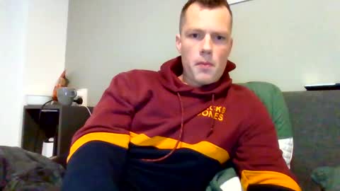 Snapshot of the___rocky200 chatting on December 2025 09:04:01 AM Dennis online show from December 2025 09:04:01 AM