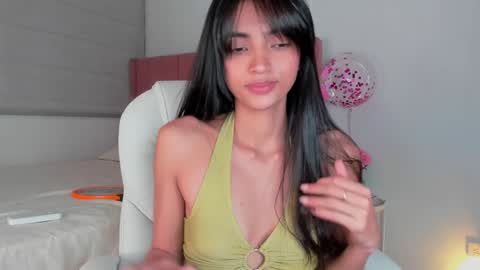 Snapshot of the__power__girls chatting on December 2024 12:59:02 AM nina mirley online show from December 2024 12:59:02 AM