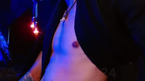 GIORGGIO online show from December 2024 11:18:01 AM