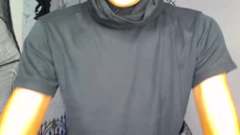 Snapshot of the_crack71 chatting on October 2025 12:57:02 PM Sean OPry online show from October 2025 12:57:02 PM