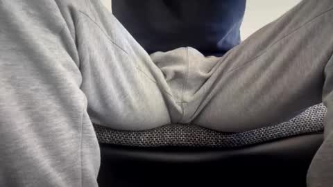 Snapshot of the_delicious_19 chatting on December 2024 10:39:02 AM the_delicious_19 online show from December 2024 10:39:02 AM