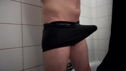 Snapshot of the_delicious_19 chatting on March 2025 04:56:02 PM the_delicious_19 online show from March 2025 04:56:02 PM