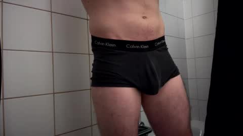 Snapshot of the_delicious_19 chatting on September 2025 09:09:01 AM the_delicious_19 online show from September 2025 09:09:01 AM