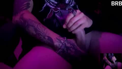 Snapshot of the_dizzy chatting on October 2025 10:12:01 PM Sinner online show from October 2025 10:12:01 PM