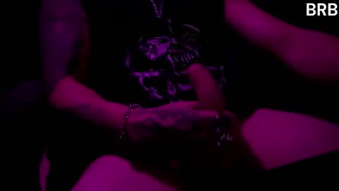 Snapshot of the_dizzy chatting on November 2025 02:50:01 PM Sinner online show from November 2025 02:50:01 PM