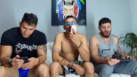 SCOTT  THEO  KAMERON  GENDERSON online show from December 2024 12:41:01 AM