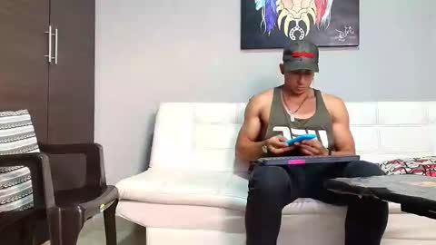 SCOTT  THEO  KAMERON  GENDERSON online show from February 2025 10:26:02 PM