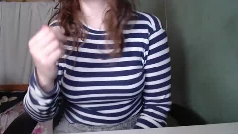 Snapshot of the_prettywondder chatting on September 2025 06:13:01 AM Ekye online show from September 2025 06:13:01 AM