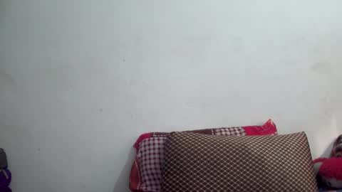 Suzan Sexy online show from December 2025 03:56:01 AM