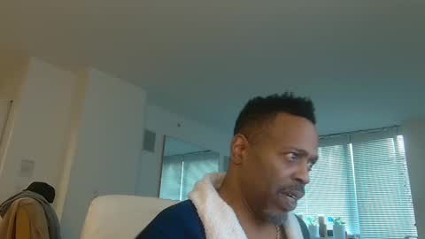 Snapshot of theblacklordmaster chatting on January 2025 06:43:02 PM theblacklordmaster online show from January 2025 06:43:02 PM