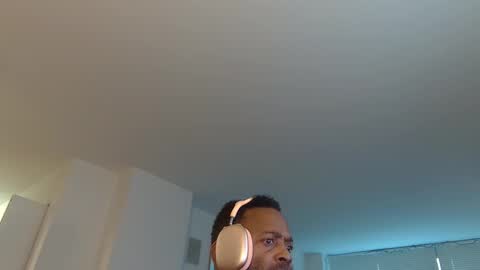 Snapshot of theblacklordmaster chatting on October 2025 05:24:02 PM theblacklordmaster online show from October 2025 05:24:02 PM