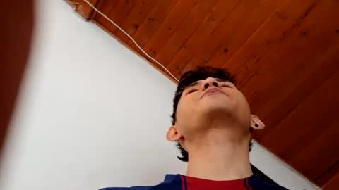 thebluesky_18 online show from December 2025 05:18:02 PM