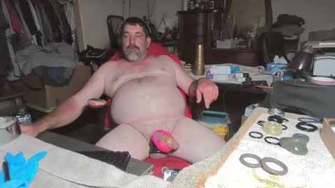 Cajunbator online show from June 2026 09:25:02 PM