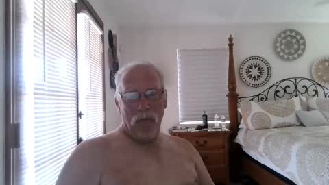 Snapshot of thecooltool_1 chatting on March 2026 05:30:02 PM thecooltool_1 online show from March 2026 05:30:02 PM