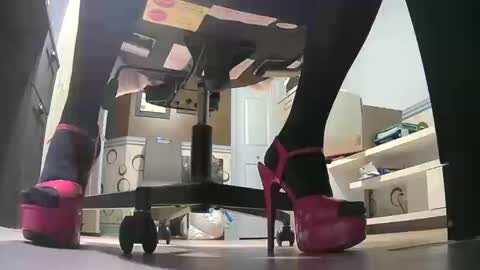 thecowboy_74 online show from October 2025 02:32:01 AM