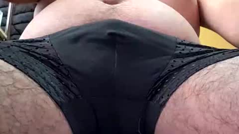 Snapshot of thecronos0130 chatting on March 2025 07:18:01 PM thecronos0130 online show from March 2025 07:18:01 PM