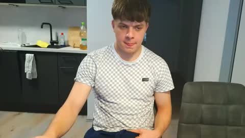 thecuteguy144949 online show from December 2025 11:25:02 AM