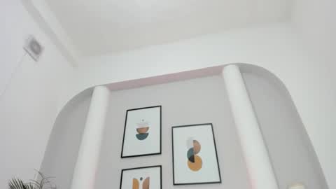 Snapshot of thedol1 chatting on December 2025 04:55:02 PM Thedol1 online show from December 2025 04:55:02 PM