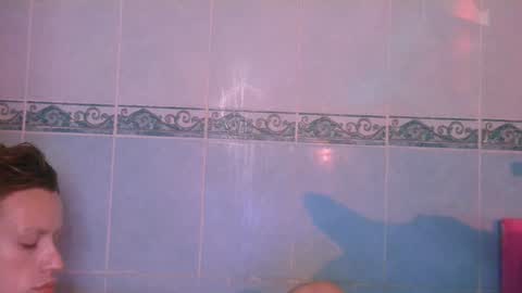 Yolanda online show from December 2024 10:06:01 PM