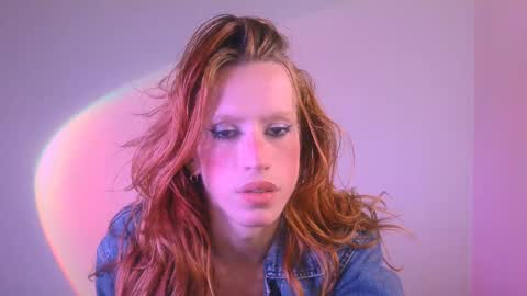 Yolanda online show from December 2024 08:04:02 PM