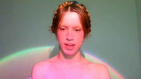 Yolanda online show from February 2025 07:21:01 PM