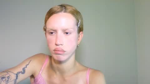 Yolanda online show from September 2025 05:23:01 PM