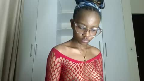 theequinn1 online show from May 2026 03:56:01 AM
