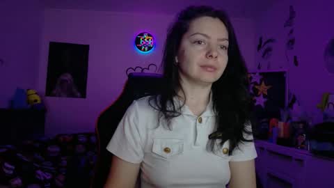 TheFarmergirl online show from February 2026 05:00:02 AM