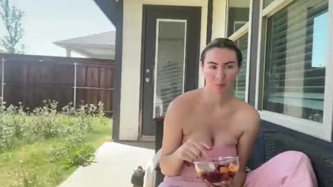 Snapshot of thefitfreak chatting on March 2026 08:03:01 PM Alyssa Rhoades online show from March 2026 08:03:01 PM